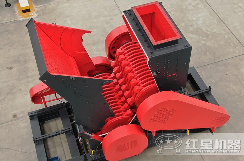 雙極破碎機內(nèi)部結構 雙極破碎機內(nèi)部結構